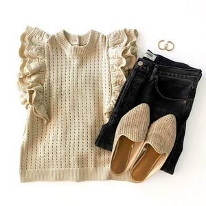 Who What Wear Beige Ruffle Knit Sweater Tank